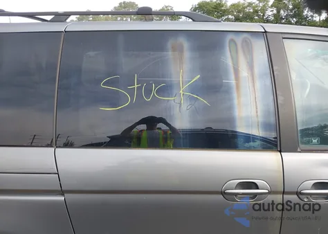 2001 Honda Odyssey Ex from USA, damaged, VIN 2HKRL18641H598837